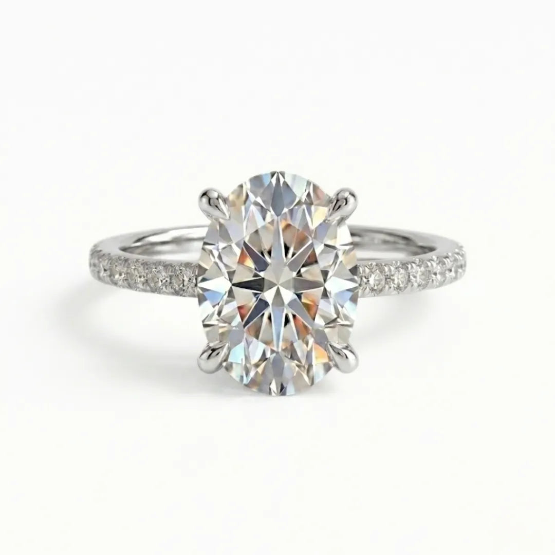 Pavé Luxe Solitaire Ring