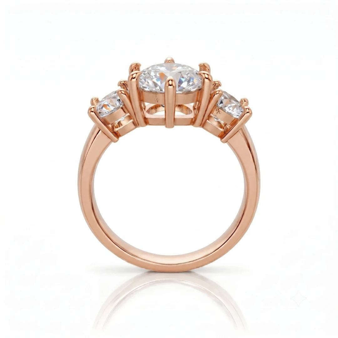 Three Stone Ring Round Cut Diamond