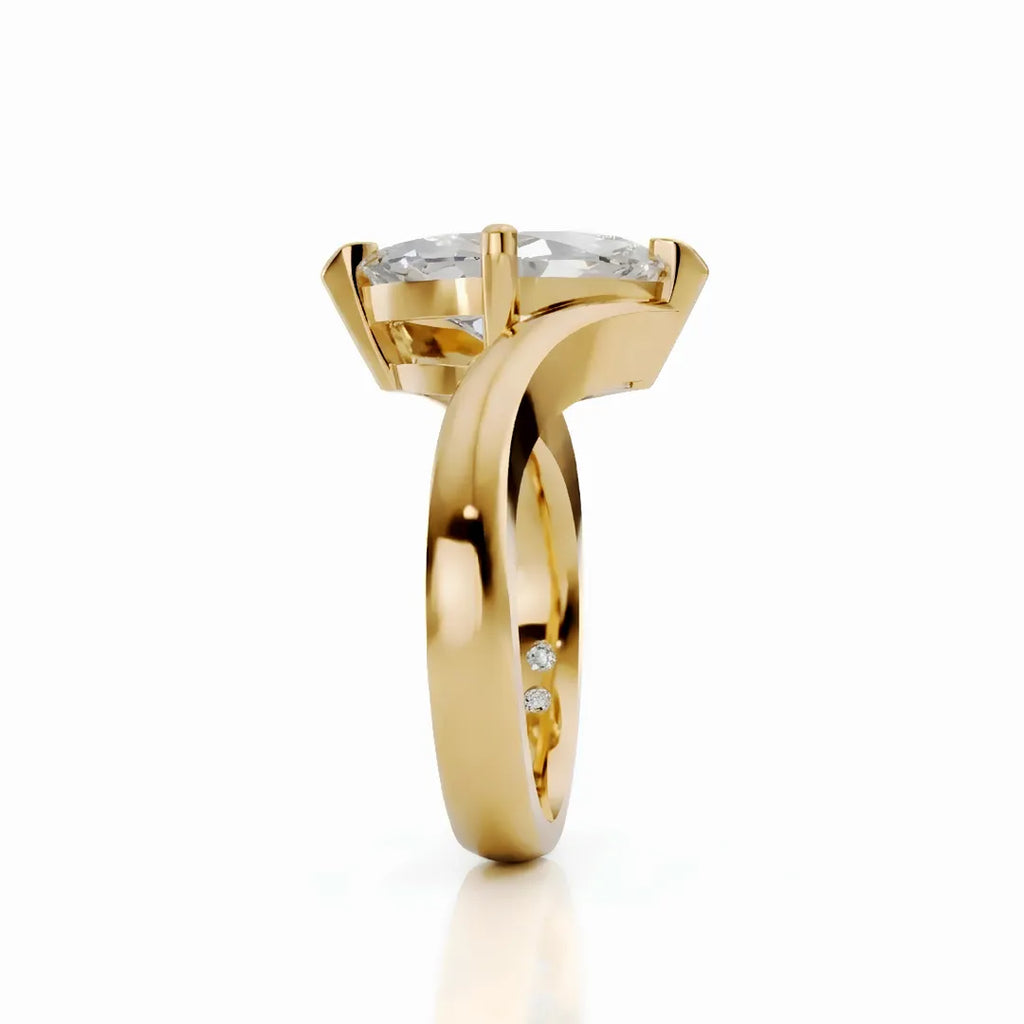 Sculptural Bypass Claw Ring
