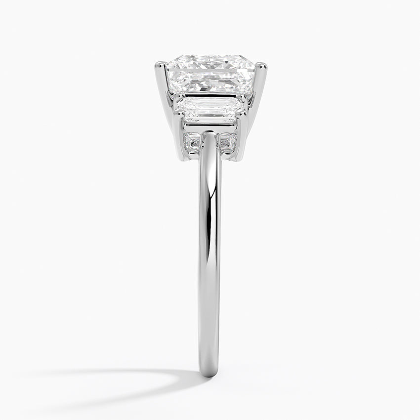 Luxe Rhiannon Three Stone Diamond Ring