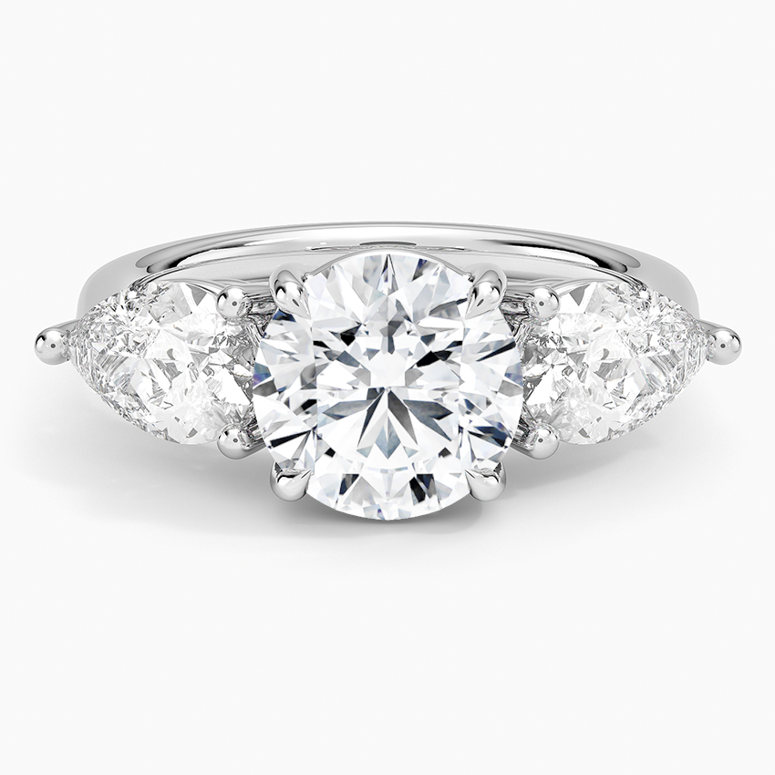 Luxe Opera Three Stone Diamond Ring