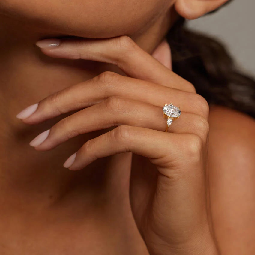 Opera Three Stone Diamond Ring