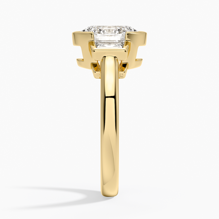 Seamless Trapezoid Three Stone Diamond Ring