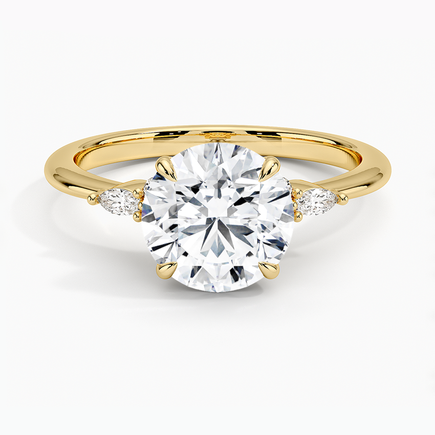 Nadia Diamond Ring in Platinum