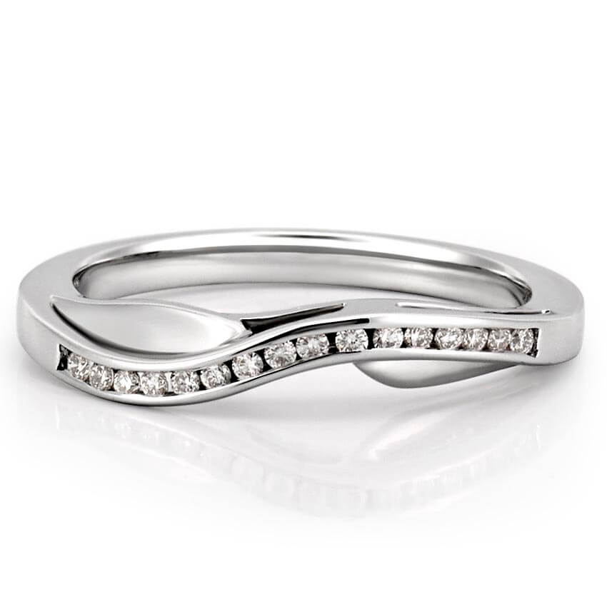 Lily Band Diamond Ribbon Wedding Band
