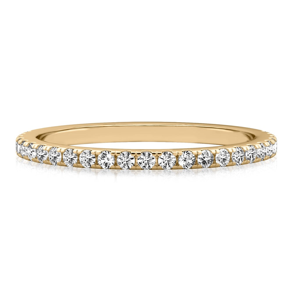 Celeste Band Delicate Pavé Diamond Wedding Band