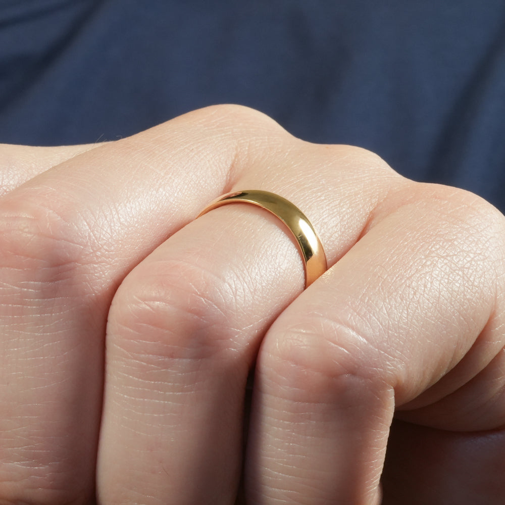 Dunia Band Flat Band with Matte Satin Finish