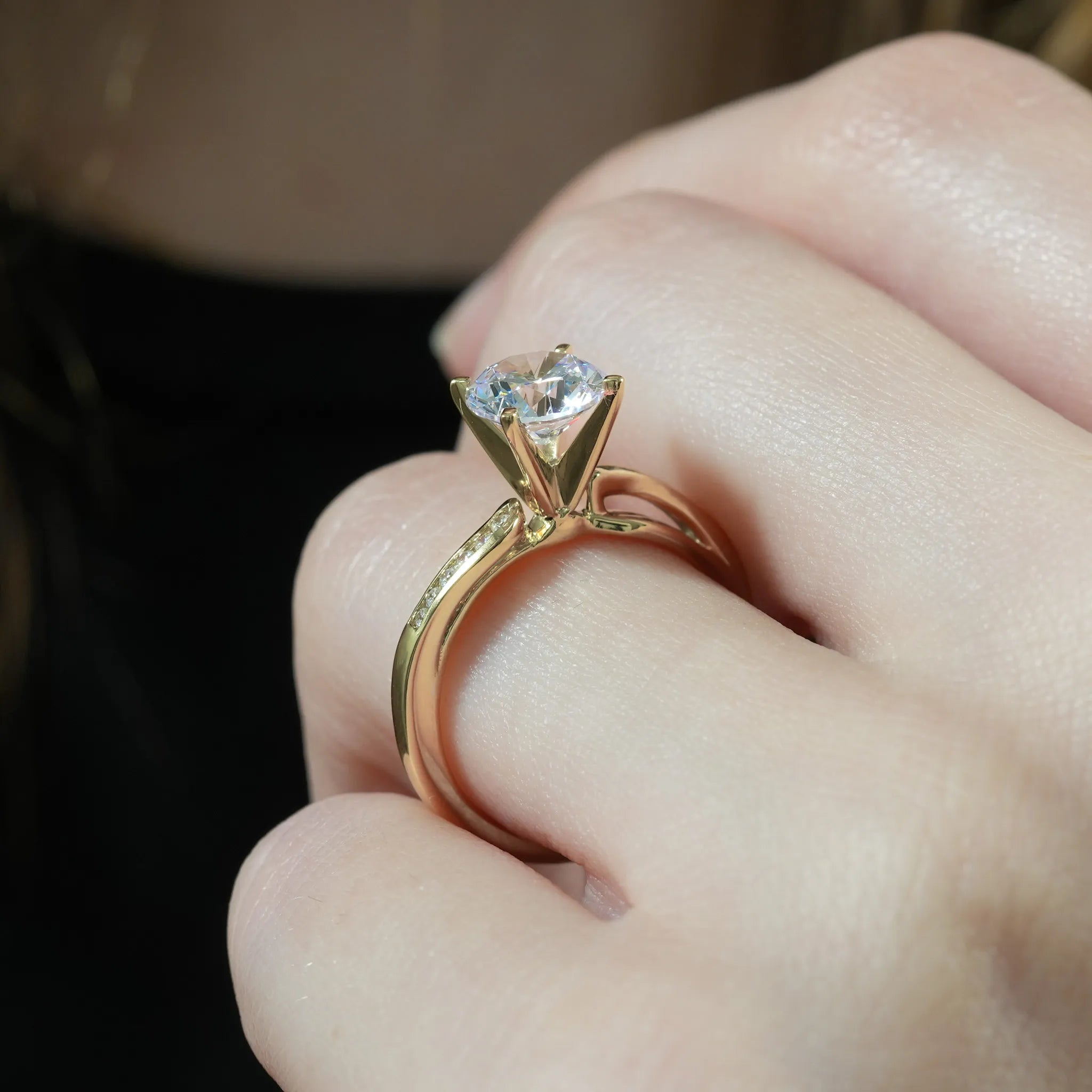 Lily Engagement Ring with a Ribbon Design