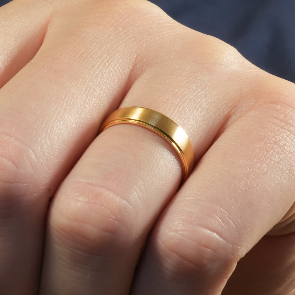 Eddy Satin Band with Polished Flat Edges
