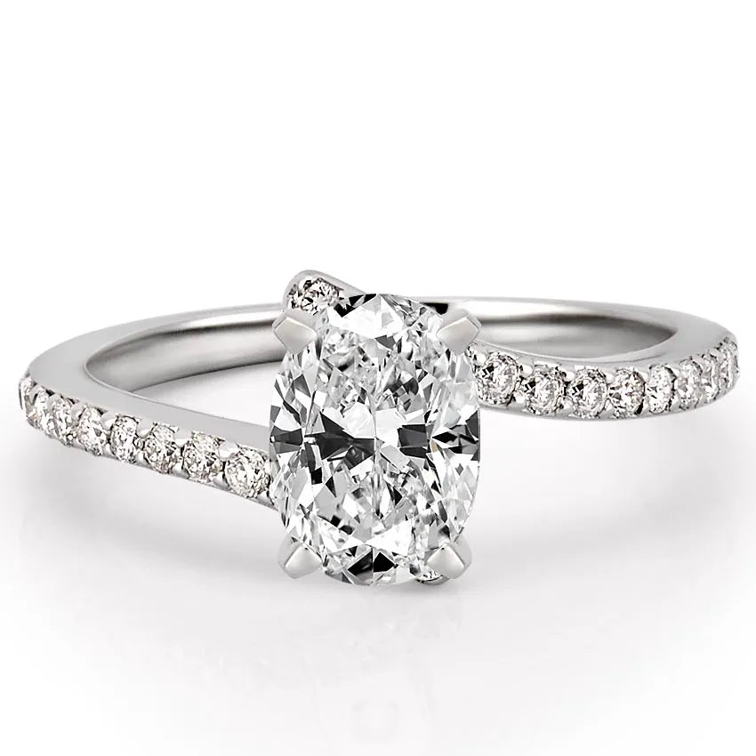 Patronus Unique Ring With Pave Side Stones